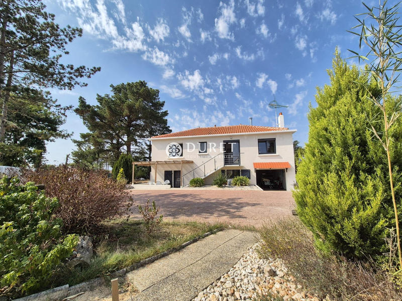 Maison - 148 m² - 6 pièces