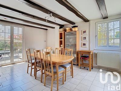Maison - 179 m² - 7 pièces