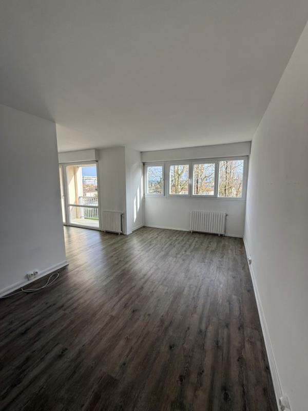 Appartement - 67 m² - 4 pièces