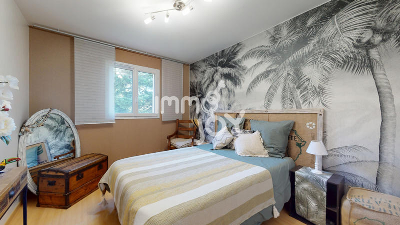 Maison - 197 m² - 7 pièces