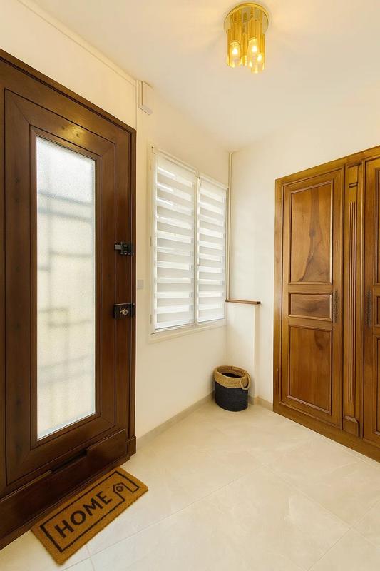 Maison - 136 m² - 6 pièces