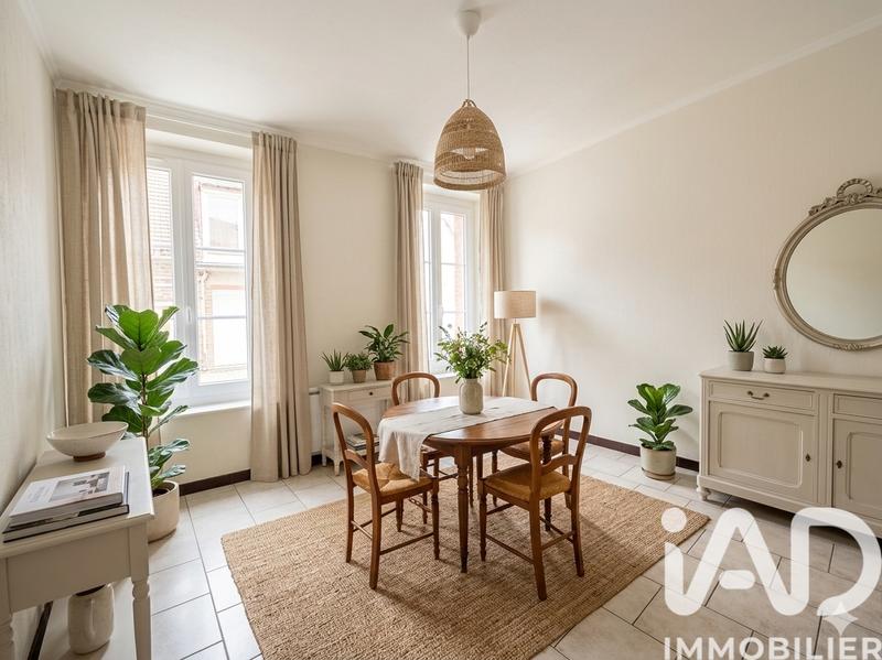 Maison de ville - 112 m² - 5 pièces
