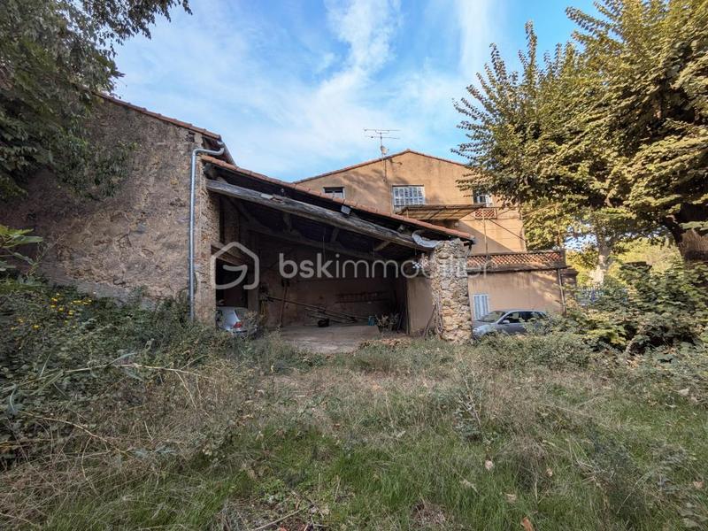 Maison de village - 182 m² - 8 pièces