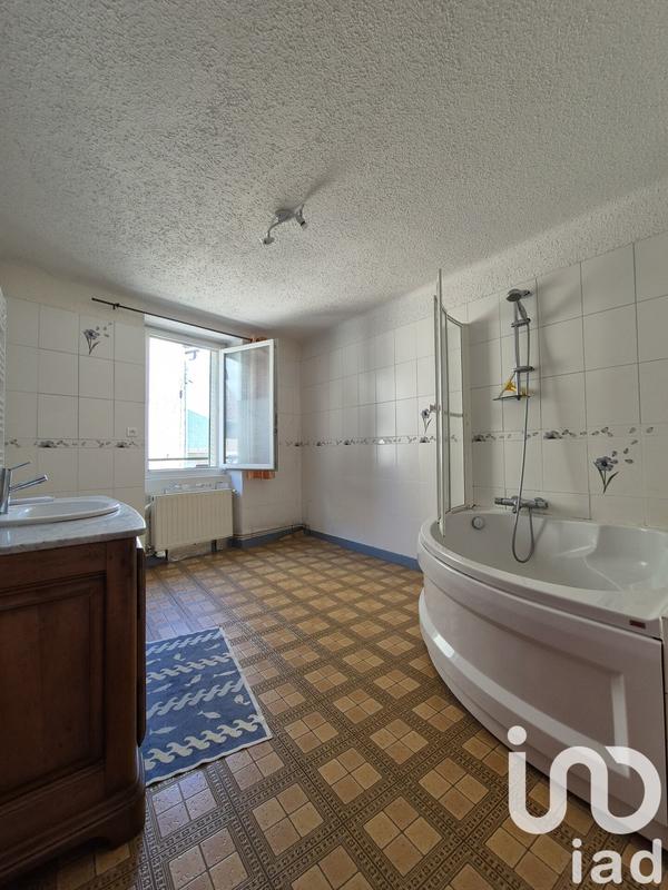 Maison de campagne - 247 m² - 9 pièces