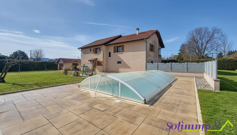 Villa - 159 m² - 6 pièces
