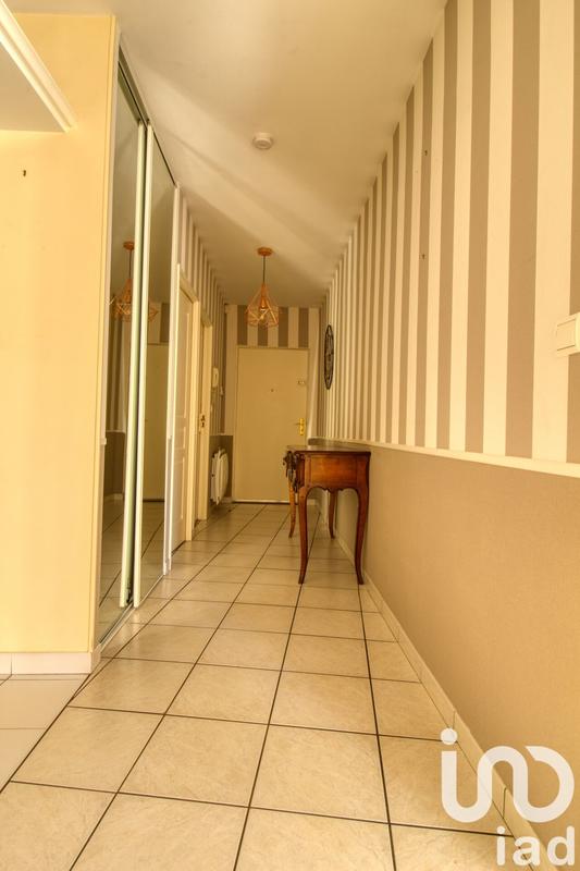 Appartement - 86 m² - 3 pièces