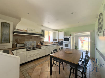 Maison - 129 m² - 5 pièces