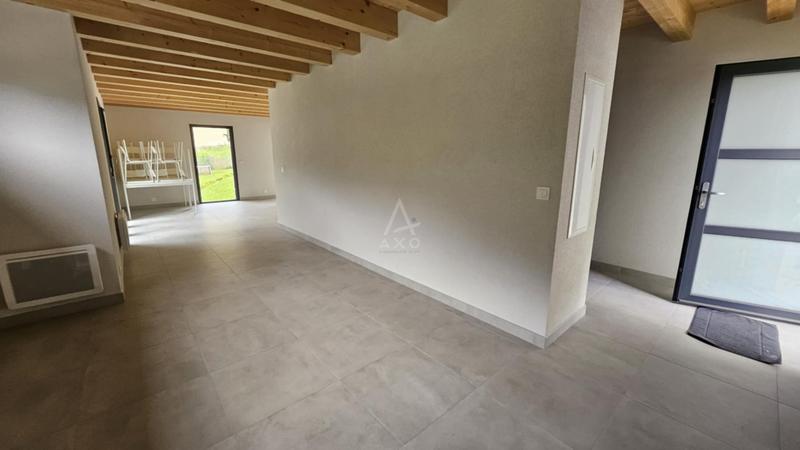 Maison - 99 m² - 2 pièces