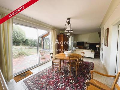 Maison - 135 m² - 7 pièces