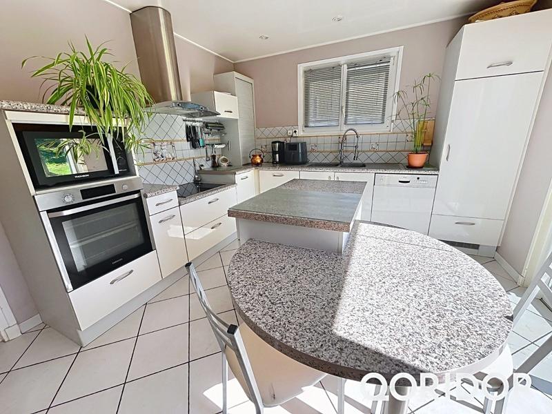 Villa - 198 m² - 7 pièces