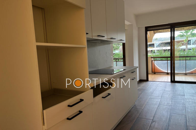 Appartement - 109 m² - 4 pièces