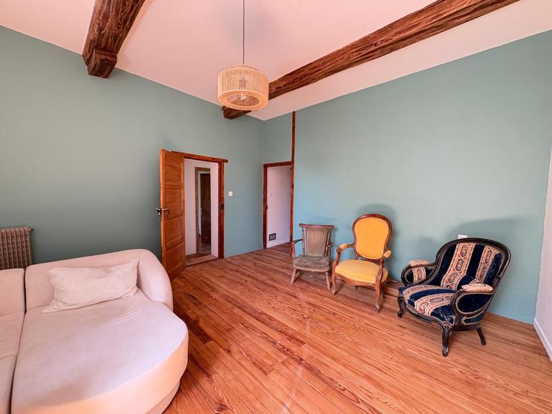 Propriété - 373 m² - 10 pièces