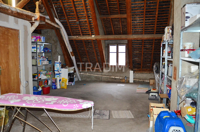 Maison - 300 m² - 10 pièces