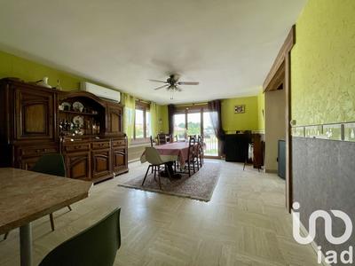 Maison - 186 m² - 8 pièces