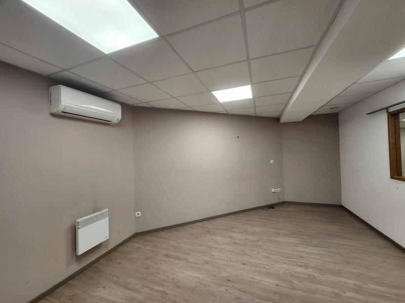 Local d'activités - 280 m² - 6 pièces