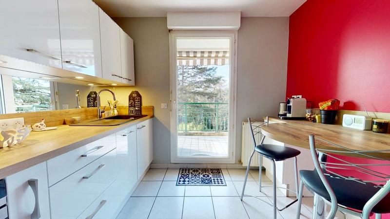 Appartement - 65 m² - 3 pièces