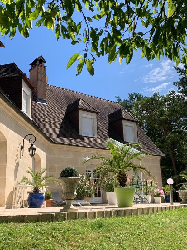 Maison bourgeoise - 296 m² - 7 pièces