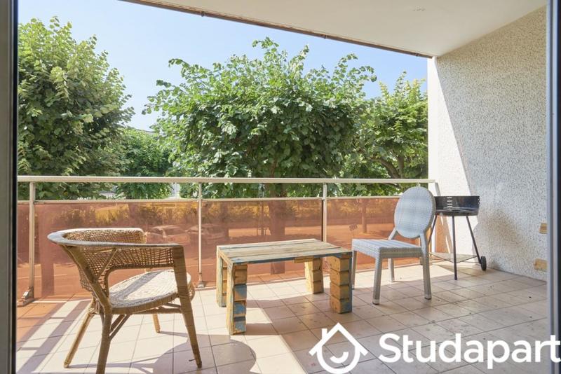 Chambre - 14 m² - 1 pièce