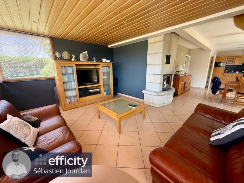 Maison - 187 m² - 6 pièces