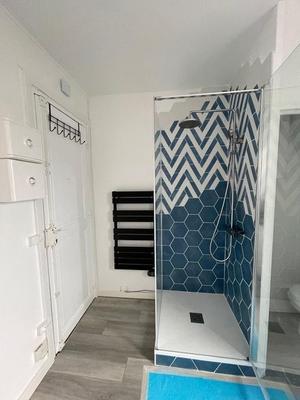 Studio - 10 m² - 2 pièces