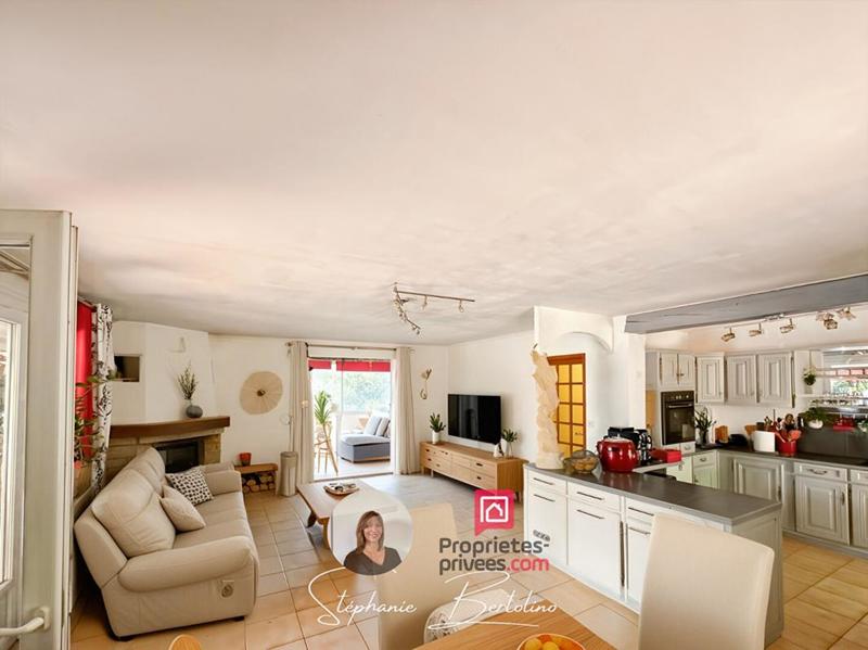 Maison - 114 m² - 3 pièces