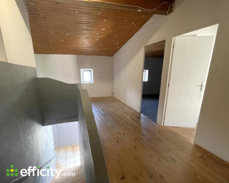 Maison - 135 m² - 6 pièces