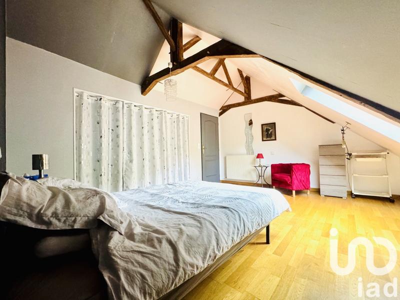 Maison - 204 m² - 5 pièces