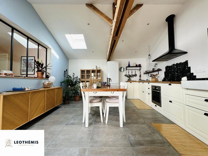 Maison ancienne - 160 m² - 5 pièces