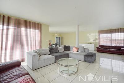 Maison - 188 m² - 5 pièces