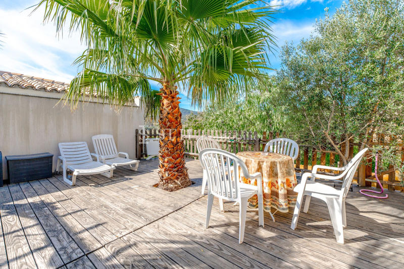 Villa - 80 m² - 5 pièces