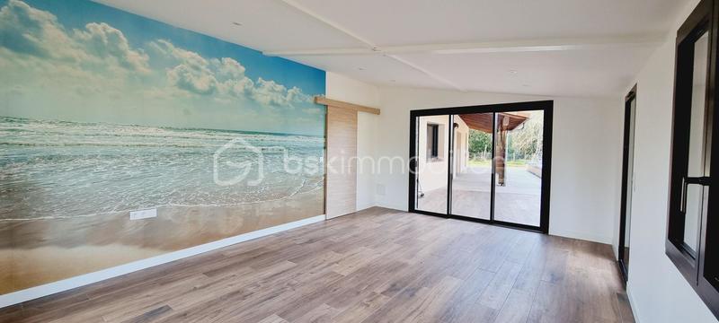 Maison - 162 m² - 5 pièces