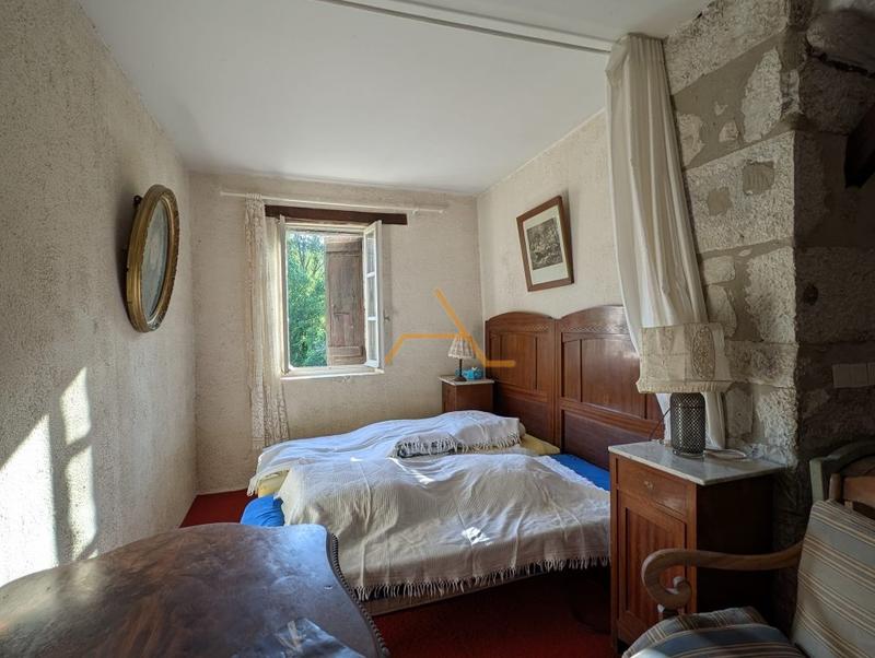 Maison de village - 144 m² - 7 pièces