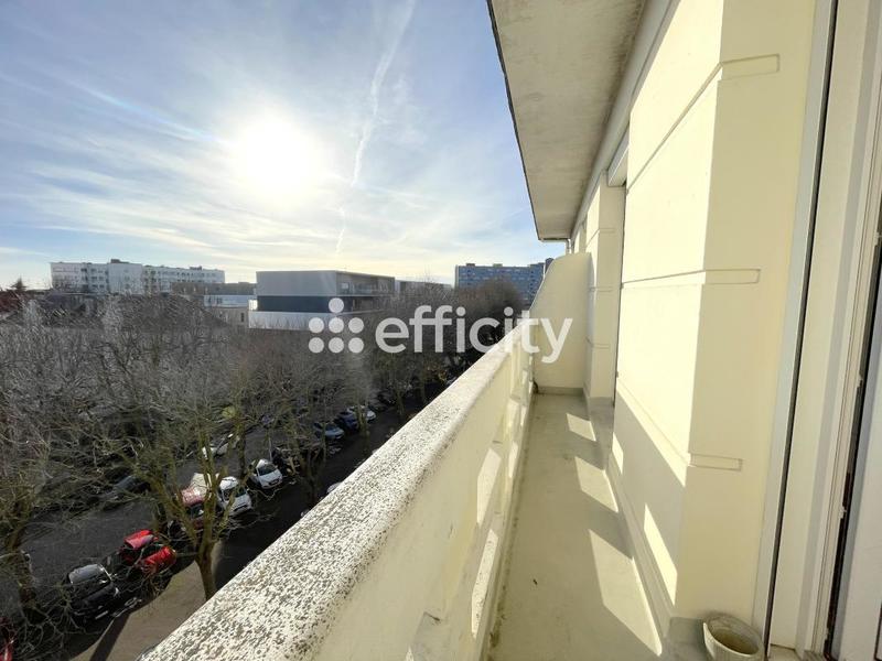 Appartement - 77 m² - 4 pièces