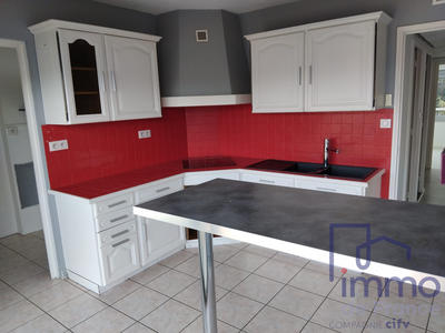 Appartement - 77 m² - 5 pièces