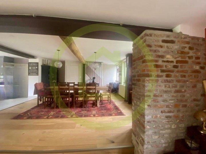 Maison - 166 m² - 6 pièces