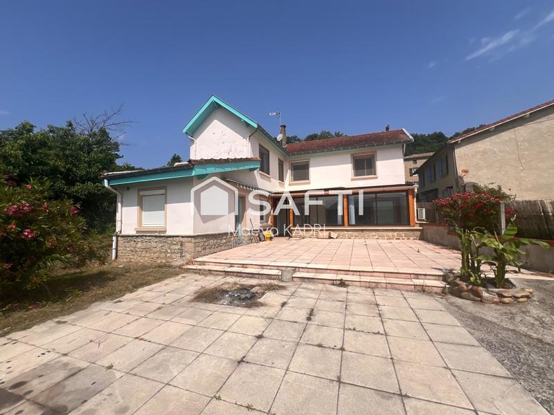 Maison - 115 m² - 5 pièces