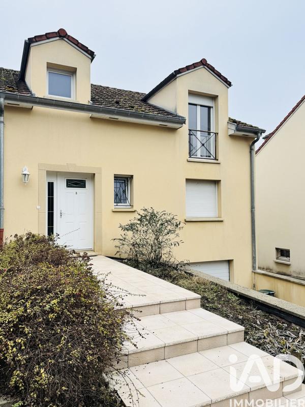 Maison - 140 m² - 6 pièces