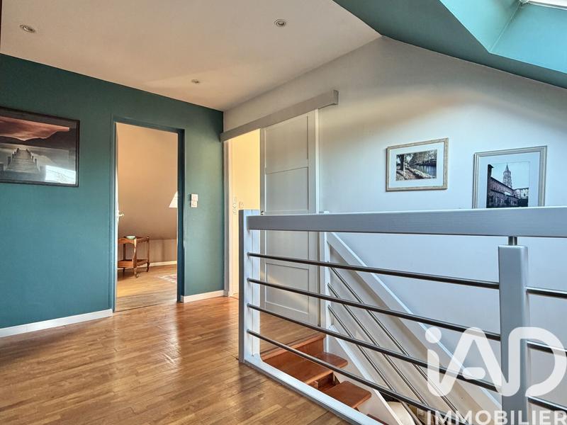 Maison - 184 m² - 8 pièces