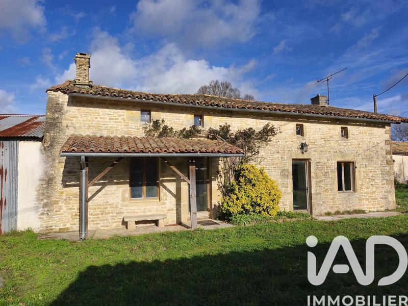 Maison de village - 114 m² - 5 pièces