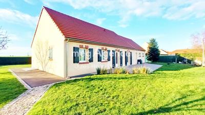 Maison - 102 m² - 4 pièces