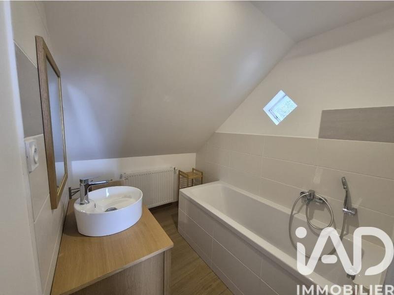 Maison - 178 m² - 9 pièces