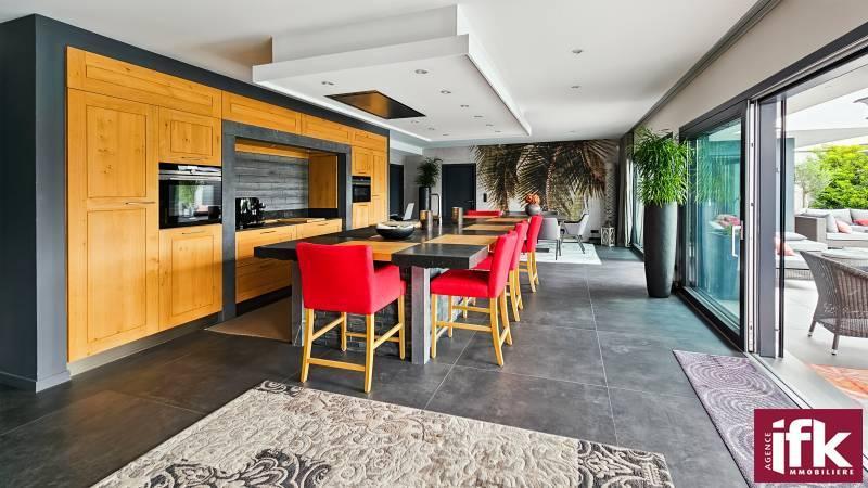 Maison - 165 m² - 5 pièces