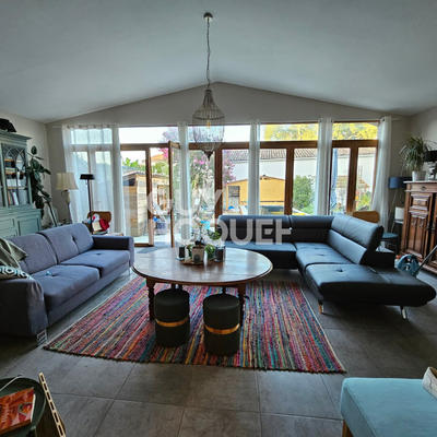 Maison bourgeoise - 265 m² - 10 pièces