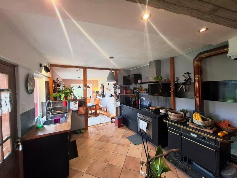 Maison ancienne - 162 m² - 8 pièces