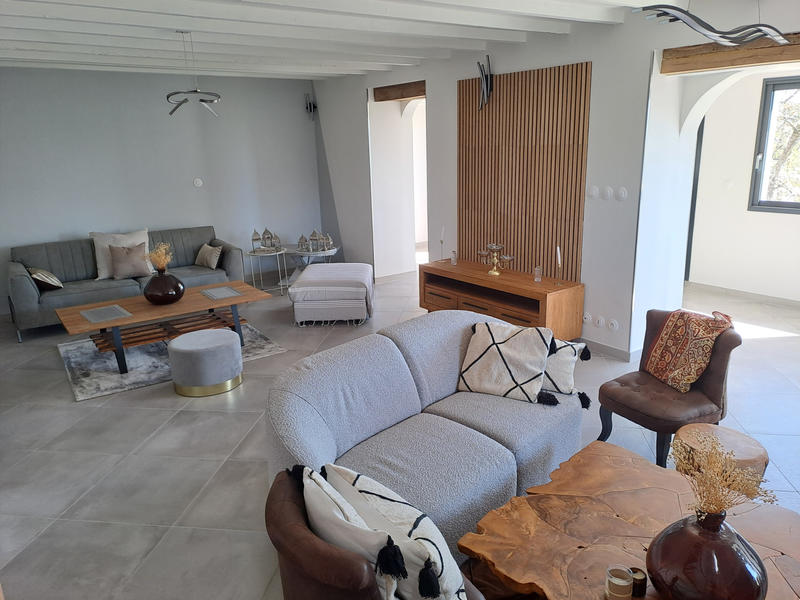 Maison - 170 m² - 7 pièces