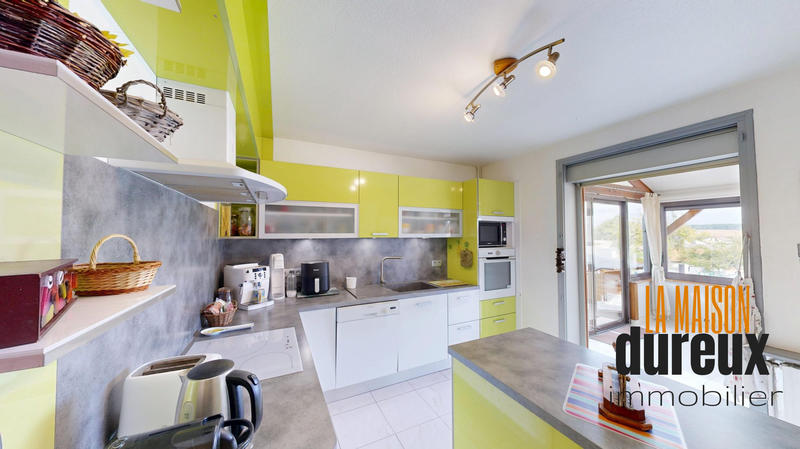 Maison - 160 m² - 6 pièces