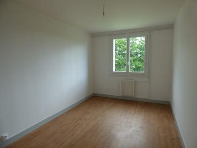 Appartement - 100 m² - 4 pièces