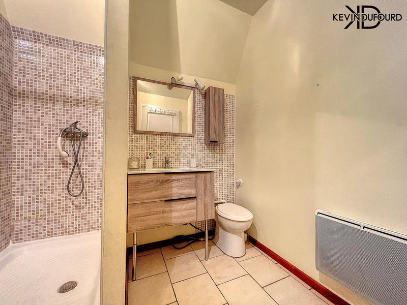 Appartement - 85 m² - 4 pièces