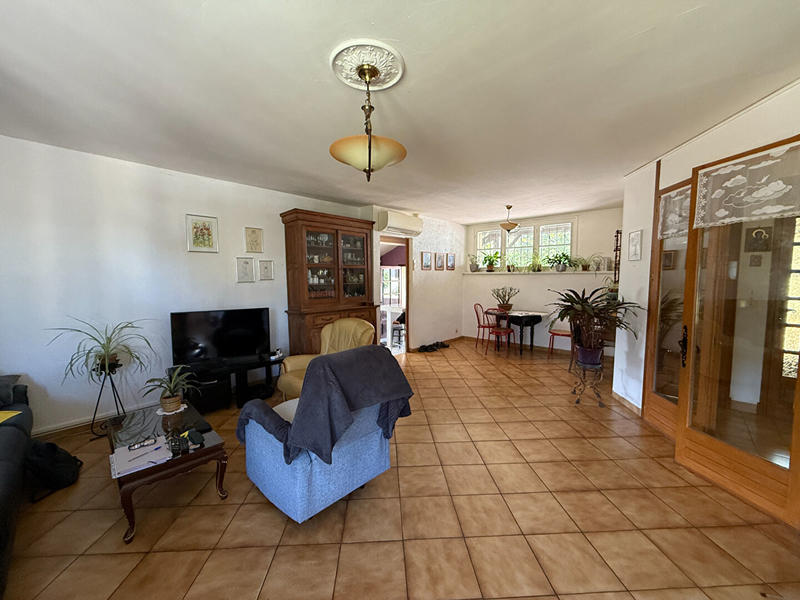 Maison - 142 m² - 6 pièces