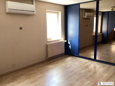 Maison - 155 m² - 6 pièces